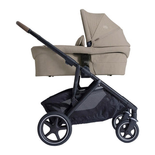 JOIE SIGNATURE VERSITI™ SINGLE PRAM