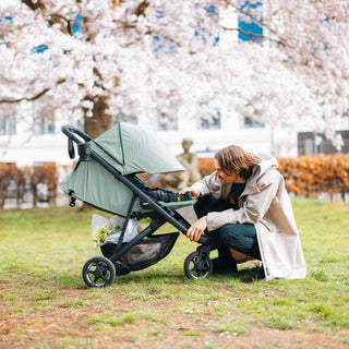 THULE SPRING 2 & MAXI COSI PEBBLE 360 PRO 2 TRAVEL SYSTEM